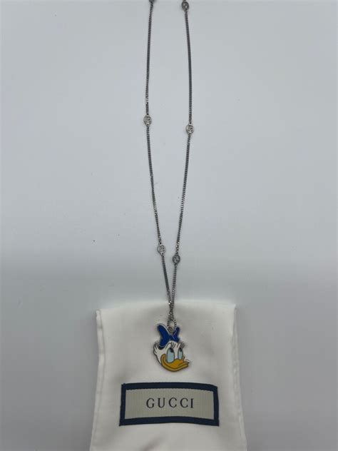 gucci daisy duck necklace|GUCCI X DISNEY Sterling Silver Enamel Daisy Duck Pendant .